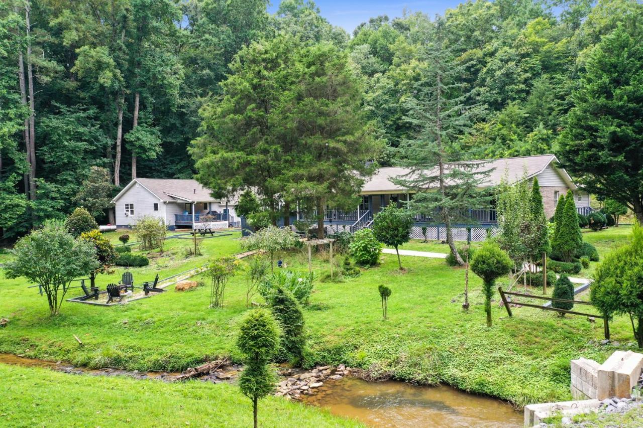 2 Separate Cabins Along A Peaceful Creek With Resort Amenities Елиджей Екстериор снимка