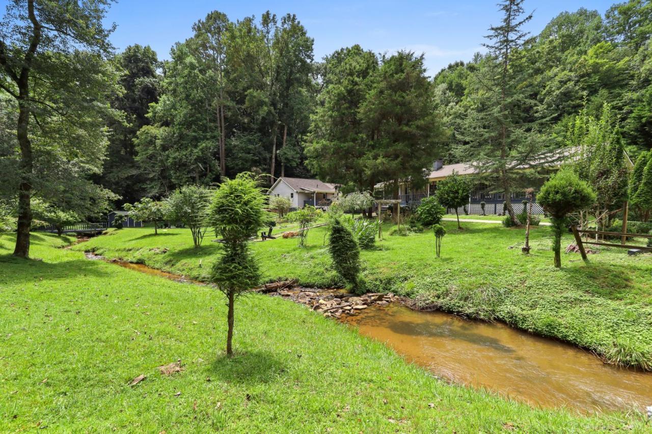 2 Separate Cabins Along A Peaceful Creek With Resort Amenities Елиджей Екстериор снимка